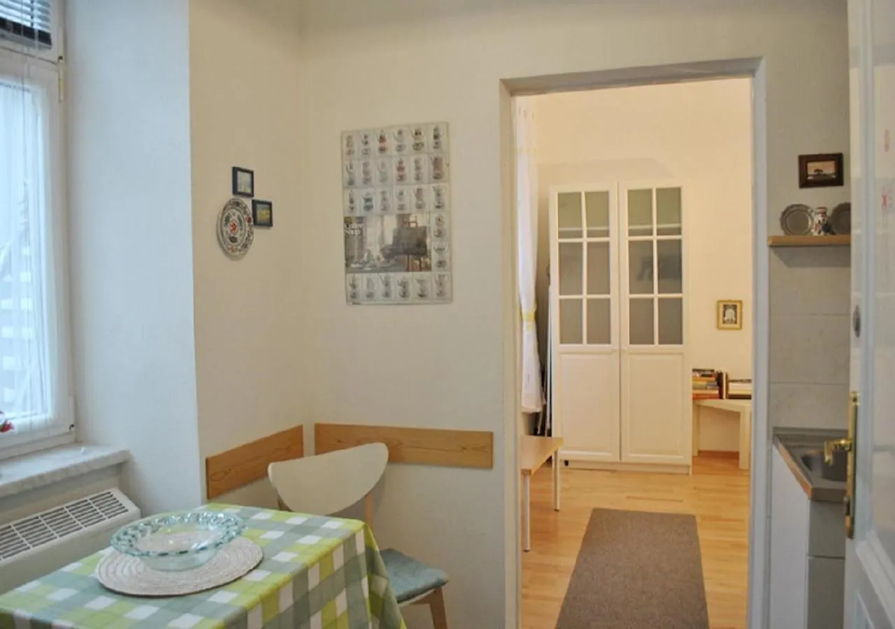 Apartment Haydnpark Vienna